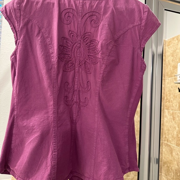 Soft Surroundings magenta button up top- size S - Picture 3 of 5